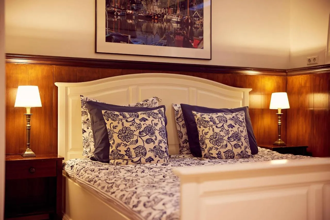 Realeneiland Bed & Breakfast Amsterdam Netherlands