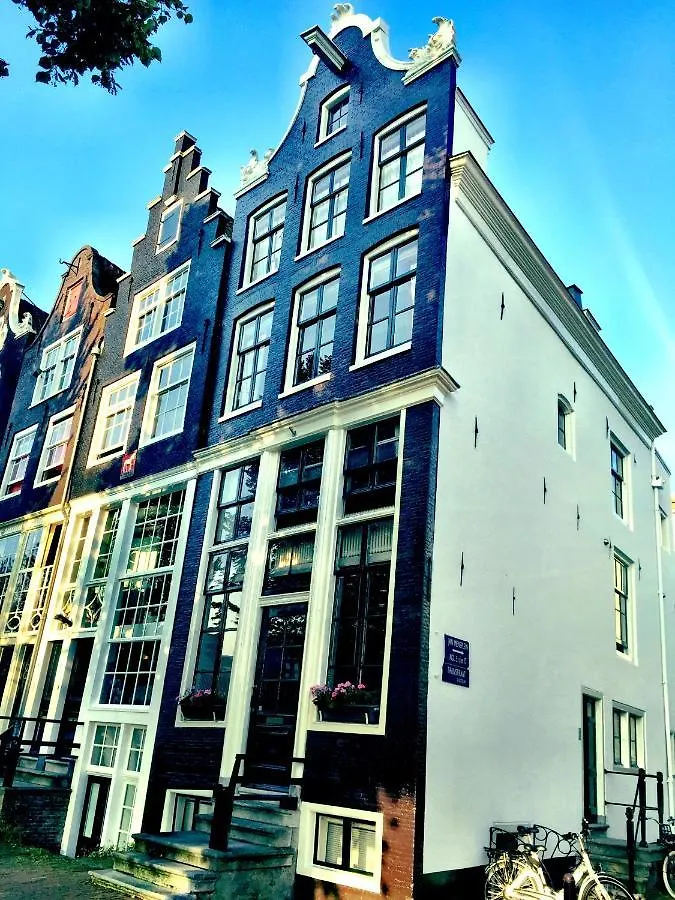 Realeneiland Bed & Breakfast Amsterdam Netherlands