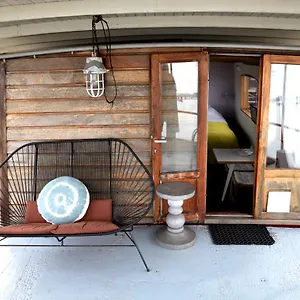 Bed & Breakfast Bed In Boat