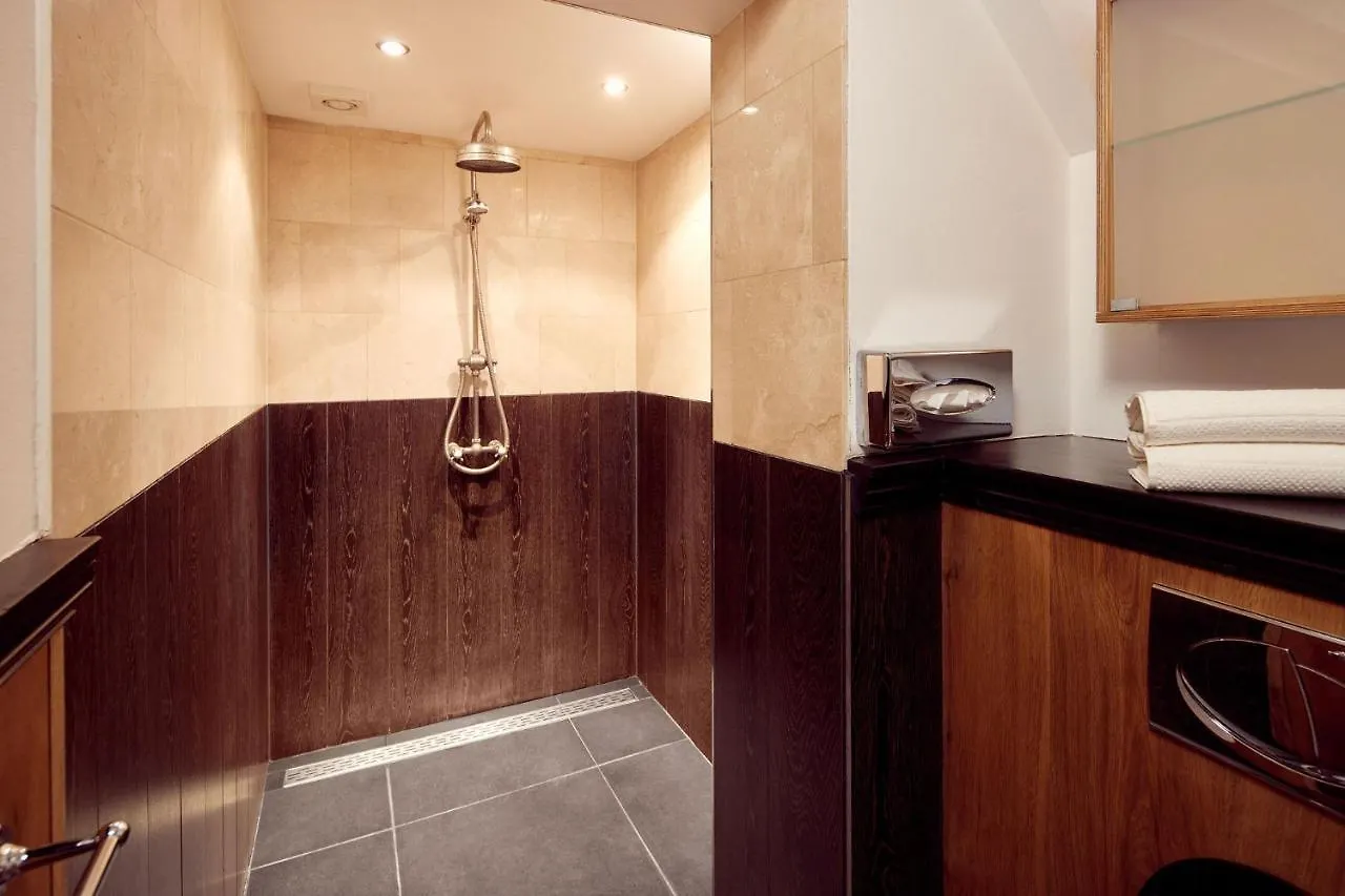 **  Realeneiland Bed & Breakfast Amsterdam Netherlands